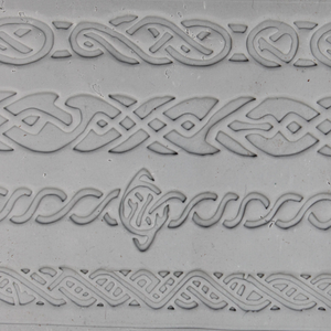 Single Rollers / Stone Knot